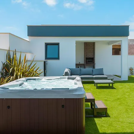 Βίλα Mauricio With Jacuzzi And Private Swimming Pool Santa Barbara (Lisbon)