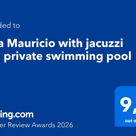 Mauricio With Jacuzzi And Private Swimming Pool Villa