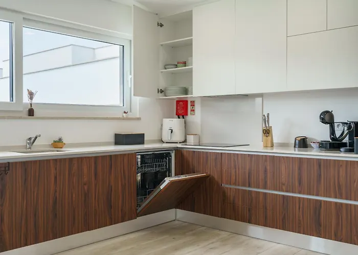 Mauricio With Jacuzzi And Private Swimming Pool فيلة Santa Barbara (Lisbon)