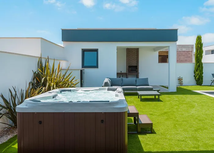 فيلة Mauricio With Jacuzzi And Private Swimming Pool Santa Barbara (Lisbon)