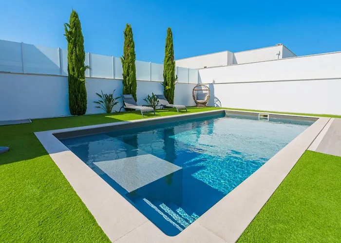 فيلة Mauricio With Jacuzzi And Private Swimming Pool